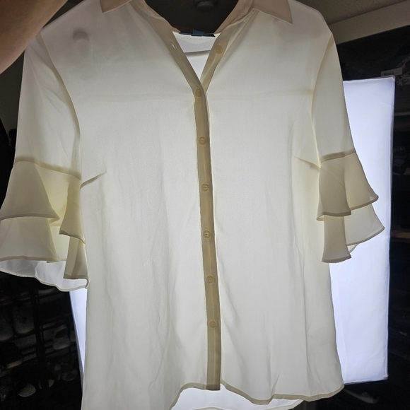 ModCloth Ruffle Sleeve Button-Up Blouse White Feminine Workwear Size Small - Picture 11 of 13